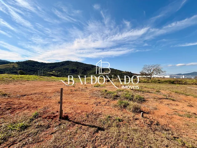 Imagem 5: Terreno a Venda em Extrema Mg, com Área de 300M², Ótimo Potencial de Crescimento