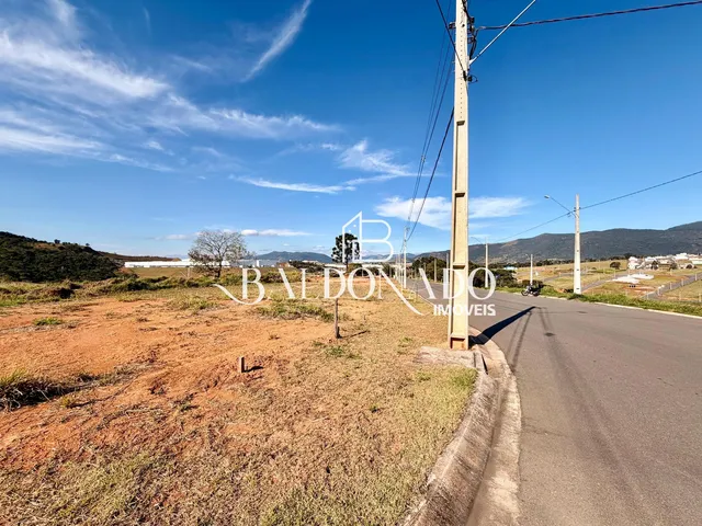 Imagem 4: Terreno a Venda em Extrema Mg, com Área de 300M², Ótimo Potencial de Crescimento