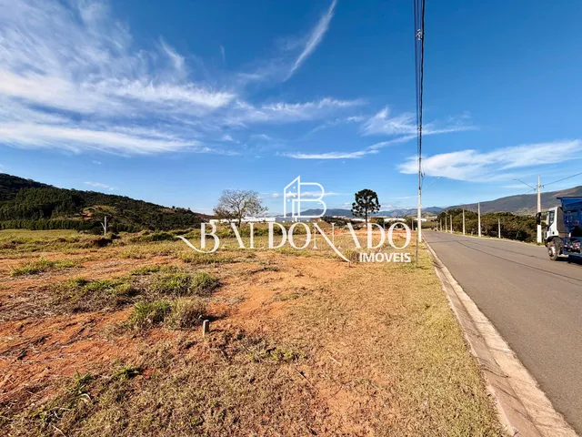 Imagem 6: Terreno a Venda em Extrema Mg, com Área de 300M², Ótimo Potencial de Crescimento