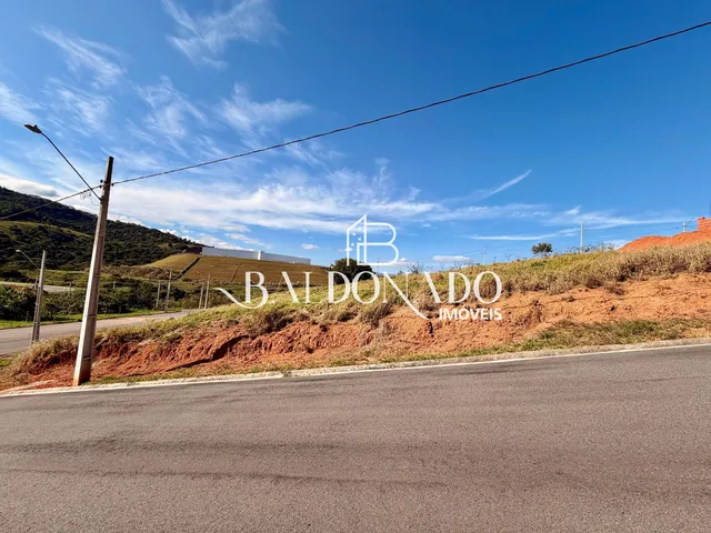 Imagem 3: Terreno a Venda em Extrema Mg, Área de 215M, Ótimo Potencial de Crescimento