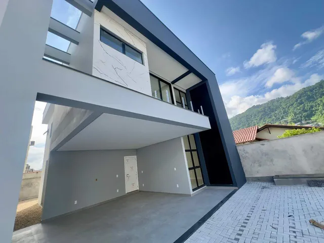 Imagem 5: Casa Alto Padrão a Venda, com 03 Quartos, Sendo 03 Suítes, no Bairro Jaraguá Esquerdo, Jaraguá do Sul