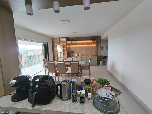 Imagem 15: Apartamento de Alto Padrão À Venda com 3 Quartos Perto da Praia em Itaúna
