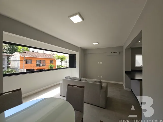 Imagem 15: Aluguel de Apartamento no Centro de Balneário Camboriú-Sc: 3 Quartos, 1 Suíte, 2 Banheiros, 1 Vaga - 128,97M²