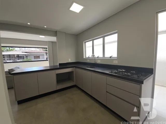 Imagem 11: Aluguel de Apartamento no Centro de Balneário Camboriú-Sc: 3 Quartos, 1 Suíte, 2 Banheiros, 1 Vaga - 128,97M²