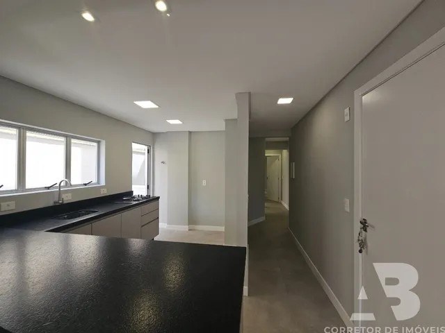 Imagem 13: Aluguel de Apartamento no Centro de Balneário Camboriú-Sc: 3 Quartos, 1 Suíte, 2 Banheiros, 1 Vaga - 128,97M²