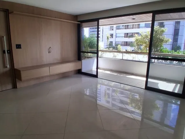 Imagem: Mansão no Candeal 4/4