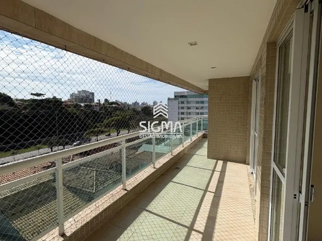 Imagem: O apartamento possui 3 Dormitórios, 1 Suíte, 3 Banheiros,