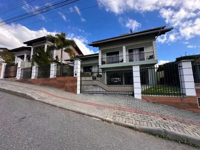 Imagem: Casa à venda no bairro Padre Martinho Stein