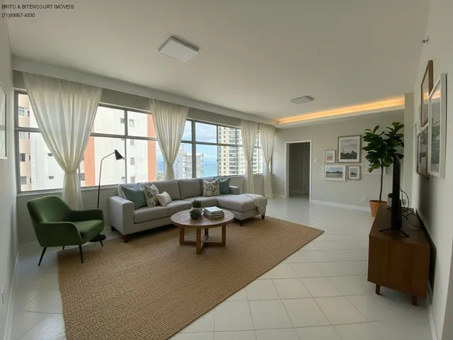 Imagem: O apartamento possui 3 Dormitórios, 1 Suíte, 4 Banheiros,