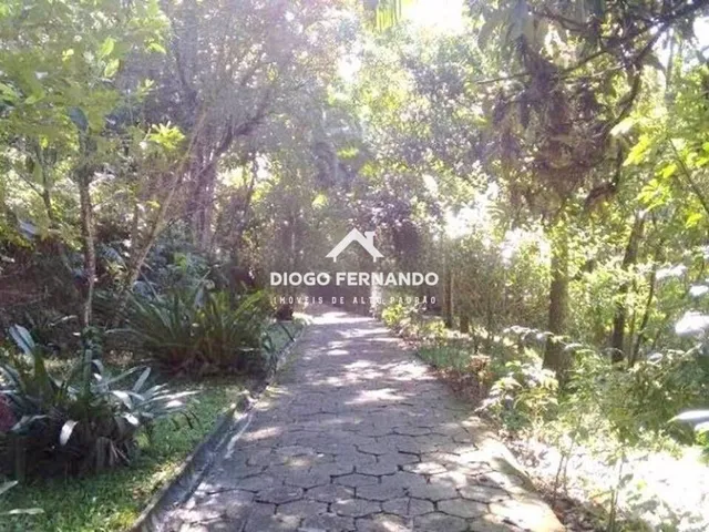 Imagem 14: Casa com 4 Suítes em Meio À Natureza no Bosque das Mansões