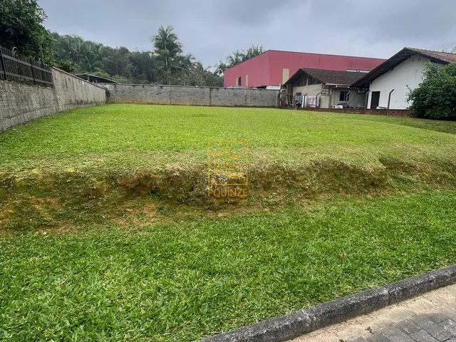 Imagem: Terreno de 452 M² no Bairro Araponguinhas