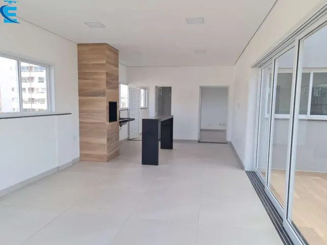 Imagem 10: Cobertura de 207 m² com 1 suíte, 2 semi-suites, 1 escritório, 2 vagas soltas grandes