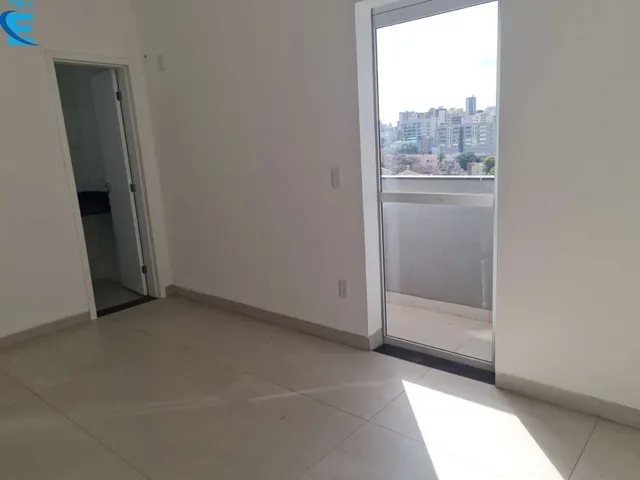 Imagem 3: Cobertura duplex de 205 m², com 4 quartos (2 suítes), 2 vagas de garagens soltas e