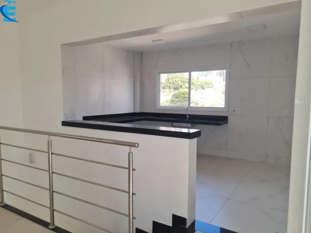 Imagem 6: Cobertura duplex de 205 m², com 4 quartos (2 suítes), 2 vagas de garagens soltas e