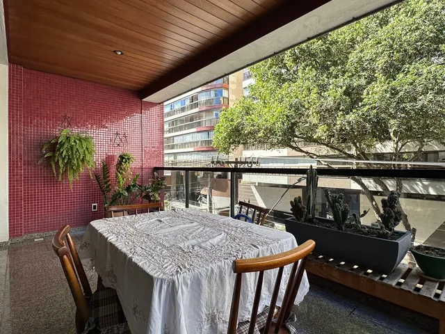 Imagem: Apartamento 4 Suítes com 250 m² para Retrofit