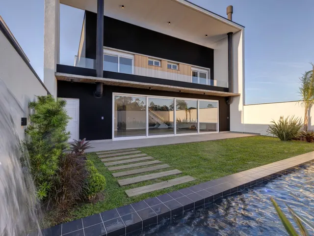 Imagem 3: Casa 357M2 03 Suítes + Escritório Piscina no Terras de Santorini Bairro São José