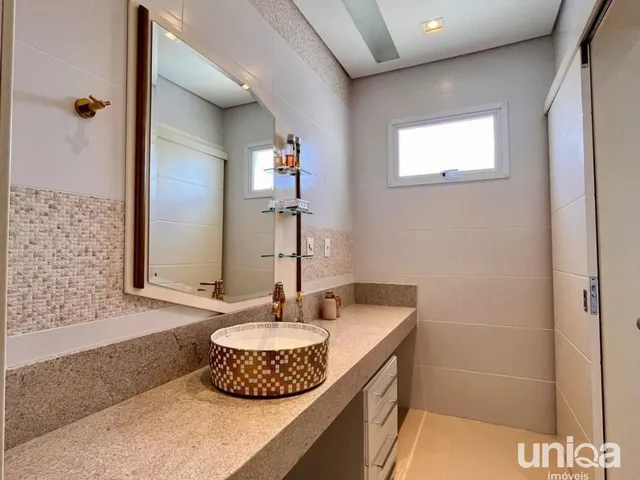 Imagem 14: Casa 01 Suíte + 02 Demi-Suítes + Piscina no Terras de Santorini Bairro São José