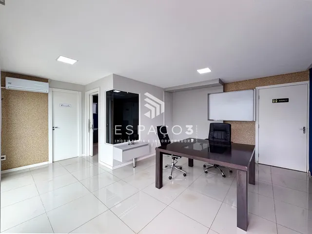 Imagem 5: Sala Comercial com 40 M² e 2 Ar Condicionado no Centro de Medianeira
