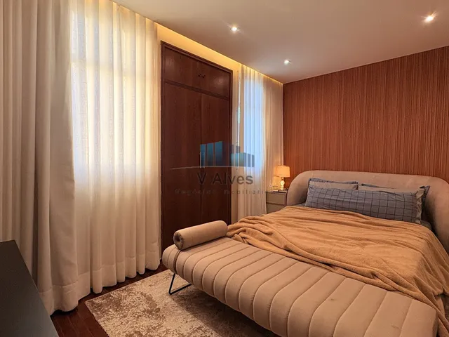 Imagem 12: Apartamento 5 Quartos, 2 Vagas. À Venda, no Bairro Cidade Nova!