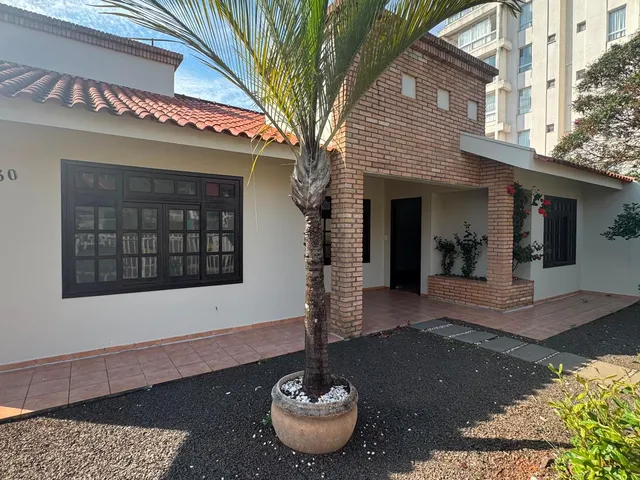 Imagem: Casa com 3 Quartos e Terreno de 500m² a