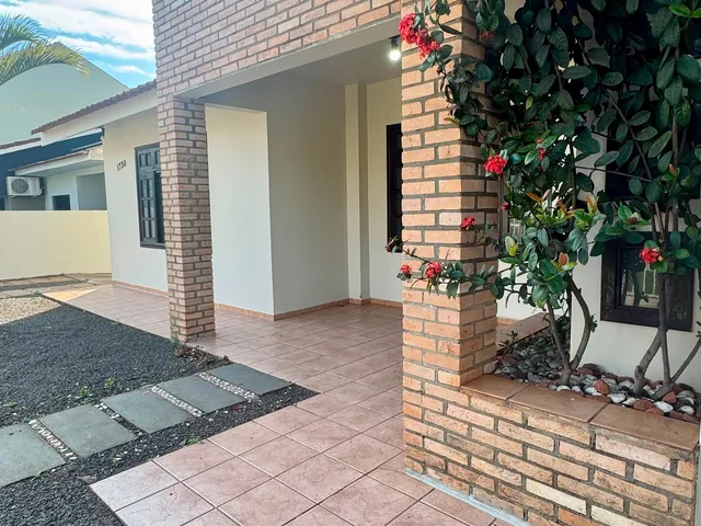 Imagem 2: Casa com 3 Quartos e Terreno de 500M² a 2 Quadras da Avenida Maripá
