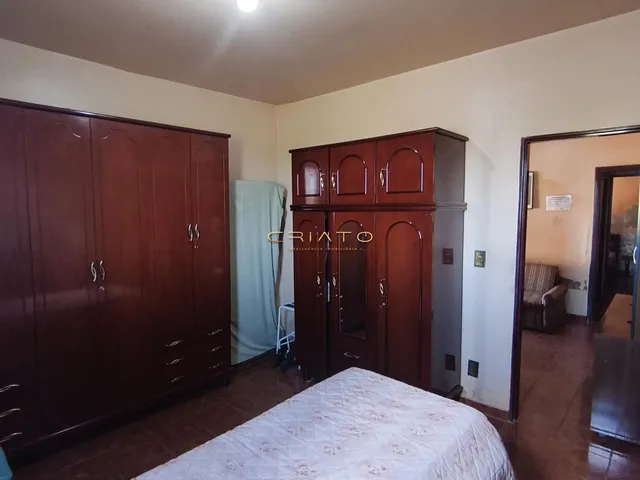 Imagem 5: Excelente Oportunidade para Investidores: Duas Casas no Mesmo Terreno
