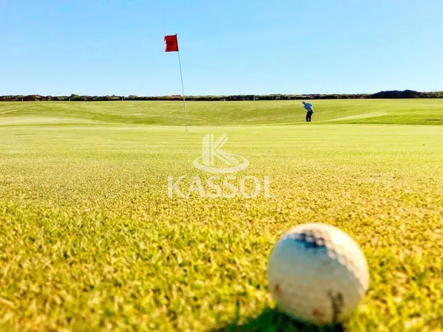 Imagem 5: Colinas Golf Residence - Campo de Golf e Clube House, Alto Padrão