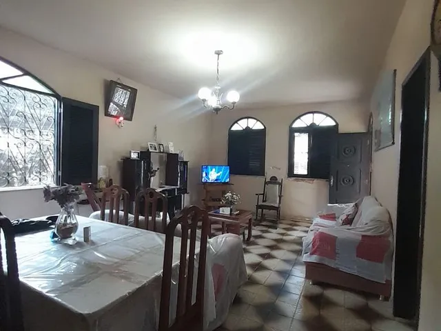 Imagem: Vende-se Casa na Cohama - 275m² - Oportunidade