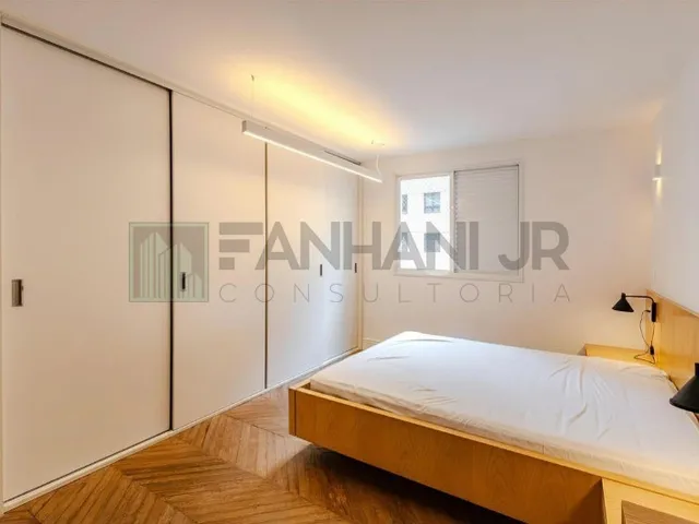 Imagem 2: Apartamento Mobiliado no Itaim Bibi: 3 Quartos, 3 Suítes, 3 Salas, 5 Banheiros, 2 Vagas