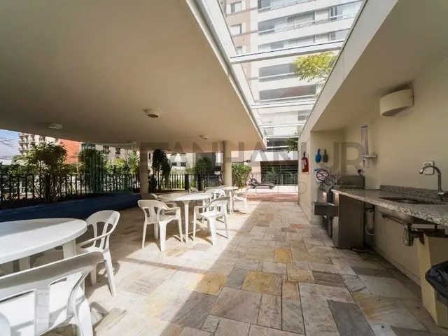 Imagem 5: Apartamento Mobiliado no Itaim Bibi: 3 Quartos, 3 Suítes, 3 Salas, 5 Banheiros, 2 Vagas