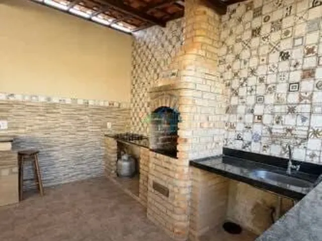 Imagem: CASA À VENDA NO PITIMBU COM AMPLO QUINTAL