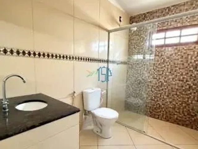 Imagem 8: Casa À Venda no Pitimbu com Amplo Quintal e Área Gourmet