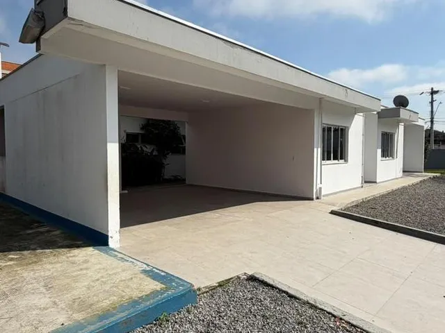 Imagem 4: Ampla Casa com 7 Quartos para Locação no Bairro Dom Bosco, em Itajaí/Sc