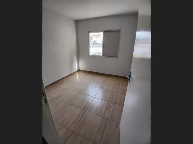 Imagem: Alugo quarto no centro