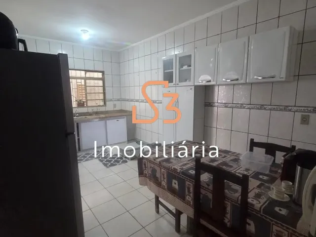 Imagem 7: Casa para locação no bairro Presidente Roosevelt em Uberlândia-MG: 3 quartos, 1