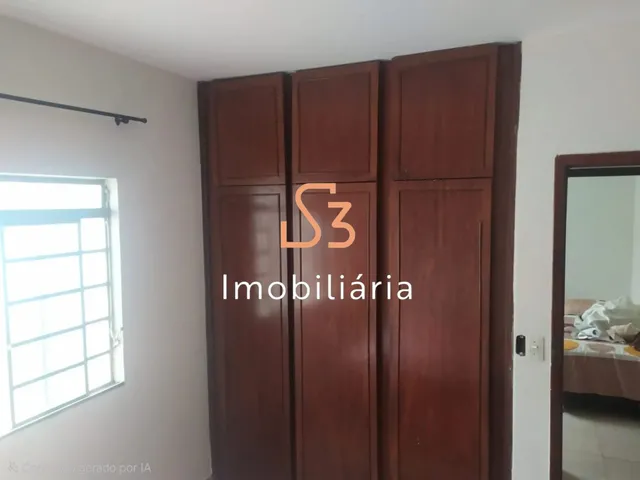 Imagem 2: Casa para locação no bairro Presidente Roosevelt em Uberlândia-MG: 3 quartos, 1