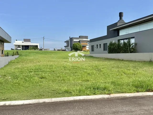Imagem: Terreno À Venda
