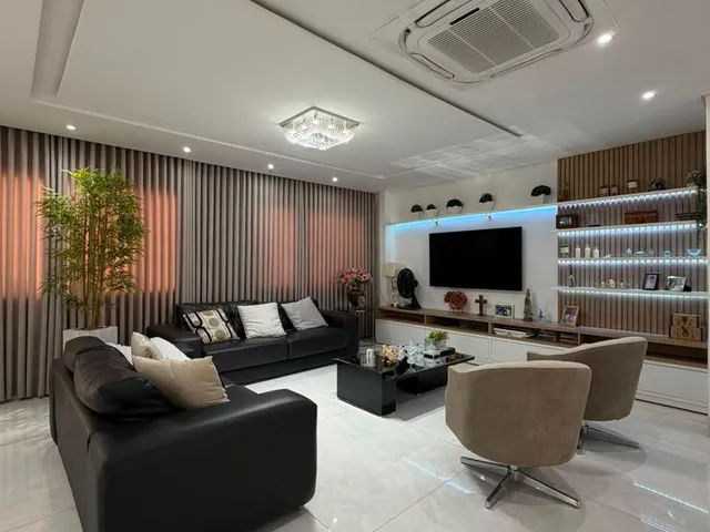 Imagem: Casa à Venda no Bairro Jardim Tropical