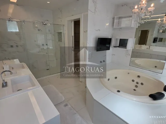 Imagem 7: Luxuosa Mansão no Alphaville Salvador 2 - Casa em Condomínio de Alto Padrão à Venda