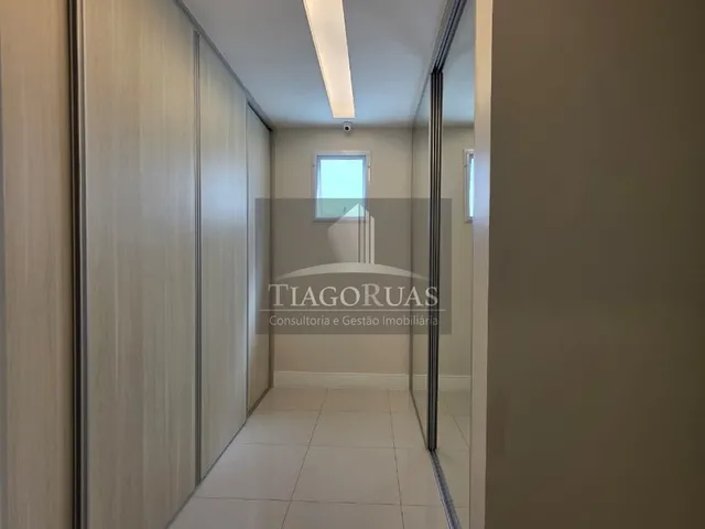 Imagem 5: Luxuosa Mansão no Alphaville Salvador 2 - Casa em Condomínio de Alto Padrão à Venda