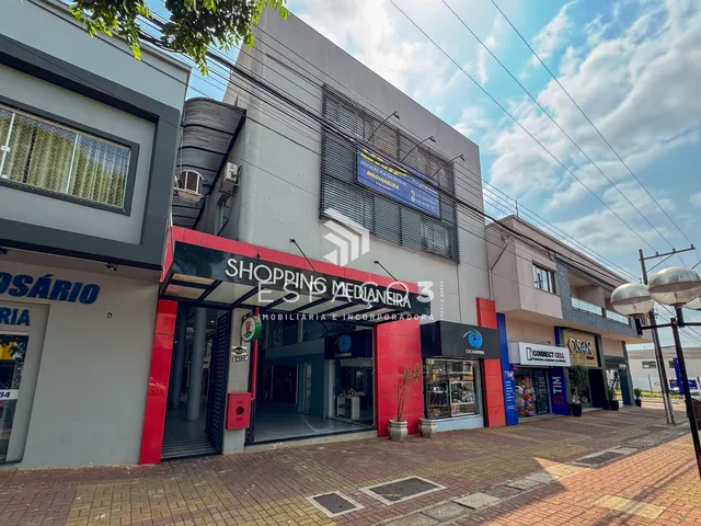 Imagem: Sala comercial térrea no Shopping Medianeira