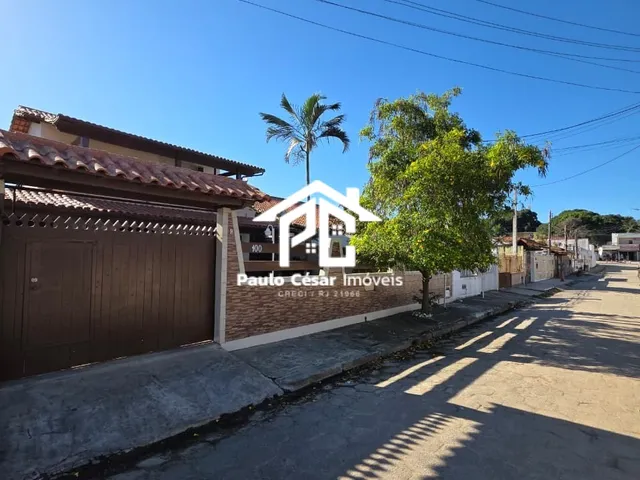 Imagem 11: Excelente casa duplex, composta por: parte superior: 02 quartos, sendo 01 suíte com