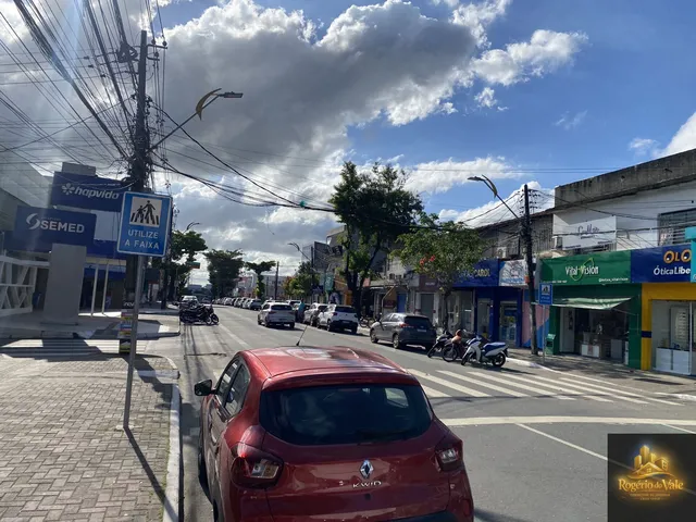 Imagem 9: Grande Área Sala Comercial Centro de Camaçari - de 150m2 a 200m2