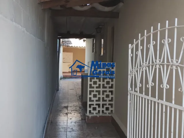 Imagem 3: Aluga-Se Casa em Lote Inteiro no - Jardim Satélite