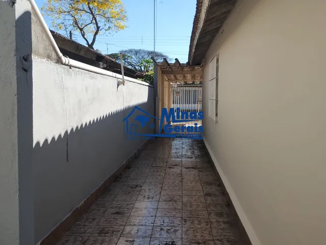 Imagem 14: Aluga-Se Casa em Lote Inteiro no - Jardim Satélite