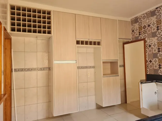 Imagem 8: Casa 2 Dorms. C/Suíte - Bosque dos Eucaliptos