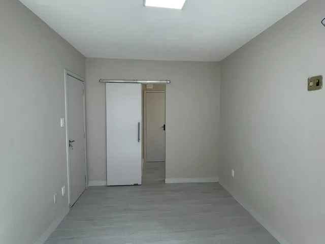 Imagem 11: Excelente apartamento 2/4 com suíte reformado em Salvador