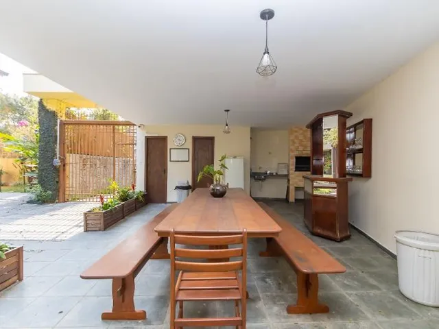 Imagem 11: Casa Residencial em Curitiba - Paraná, Vista Alegre