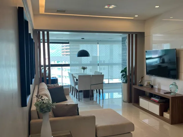Imagem: O apartamento possui 3 Dormitórios, 1 Suíte, 3 Banheiros,