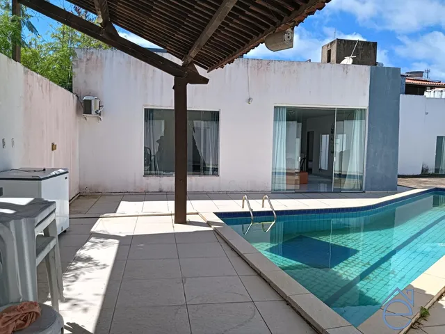 Imagem 6: Casa À Venda em Barra de São Miguel, 4 Quartos, Sendo 2 Suítes, Sala e Cozinha